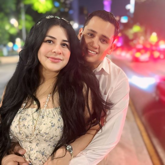 https://dayanaycarlos.com/wp-content/uploads/2024/06/1717622606069-540x540.jpg