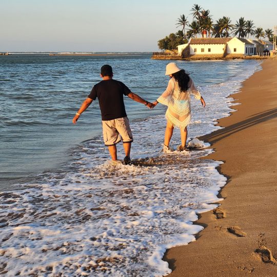 https://dayanaycarlos.com/wp-content/uploads/2024/06/carlosydayana-portada-1-540x540.jpg